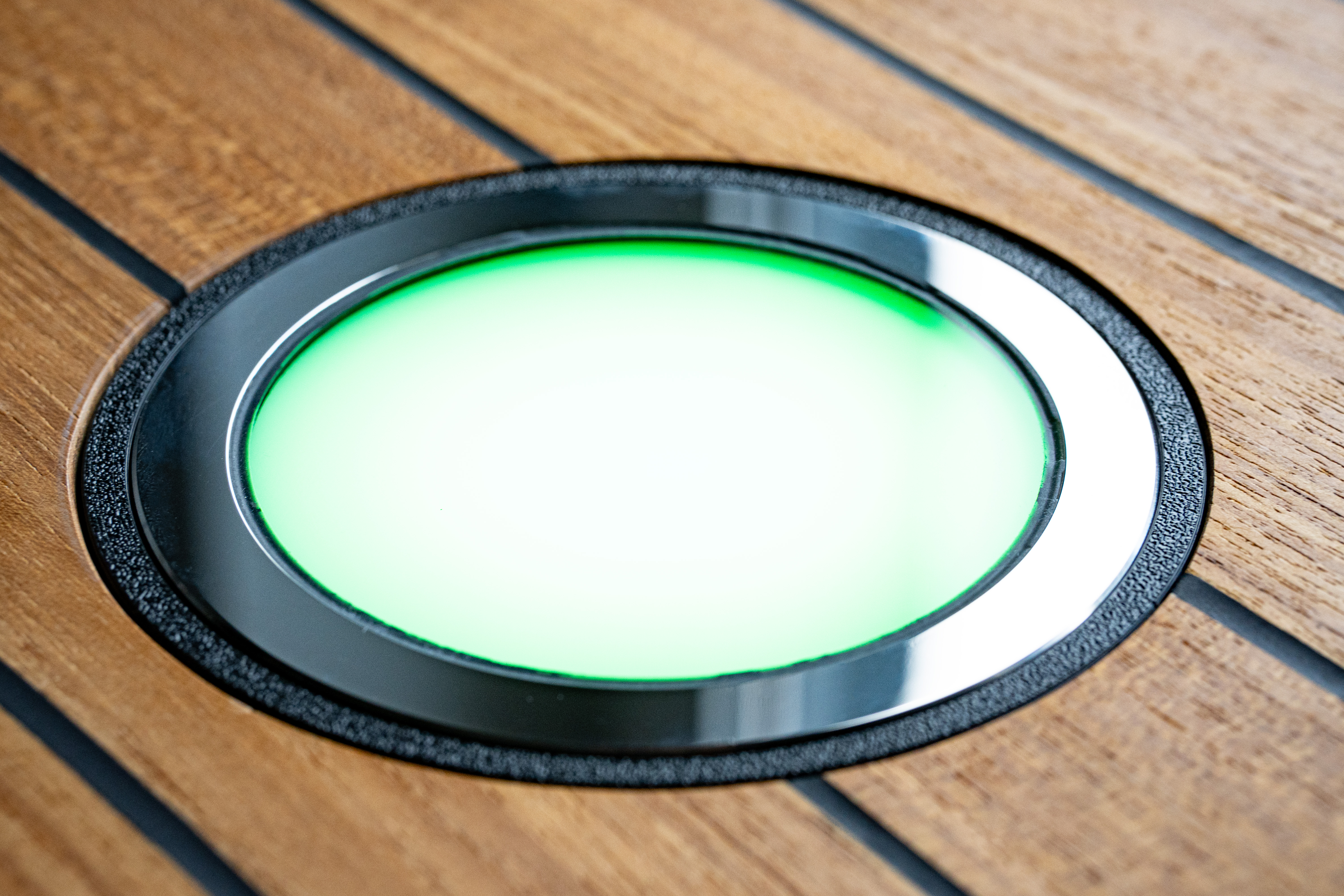 Next generation of Adjustable Deck Edge Lights